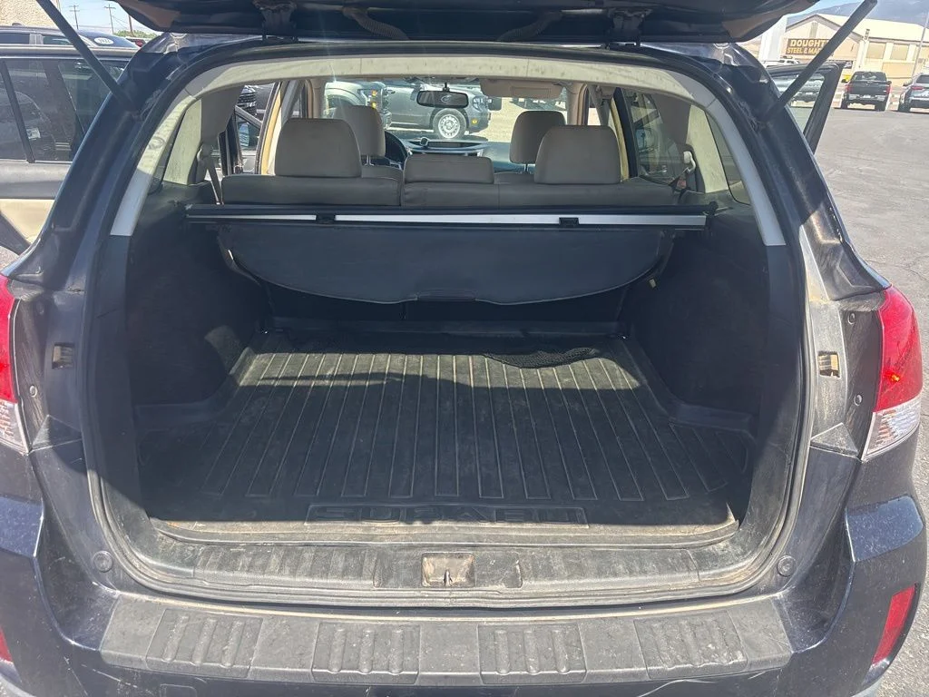 Used 2012 Deep Indigo Pearl Subaru 3.6R image 13