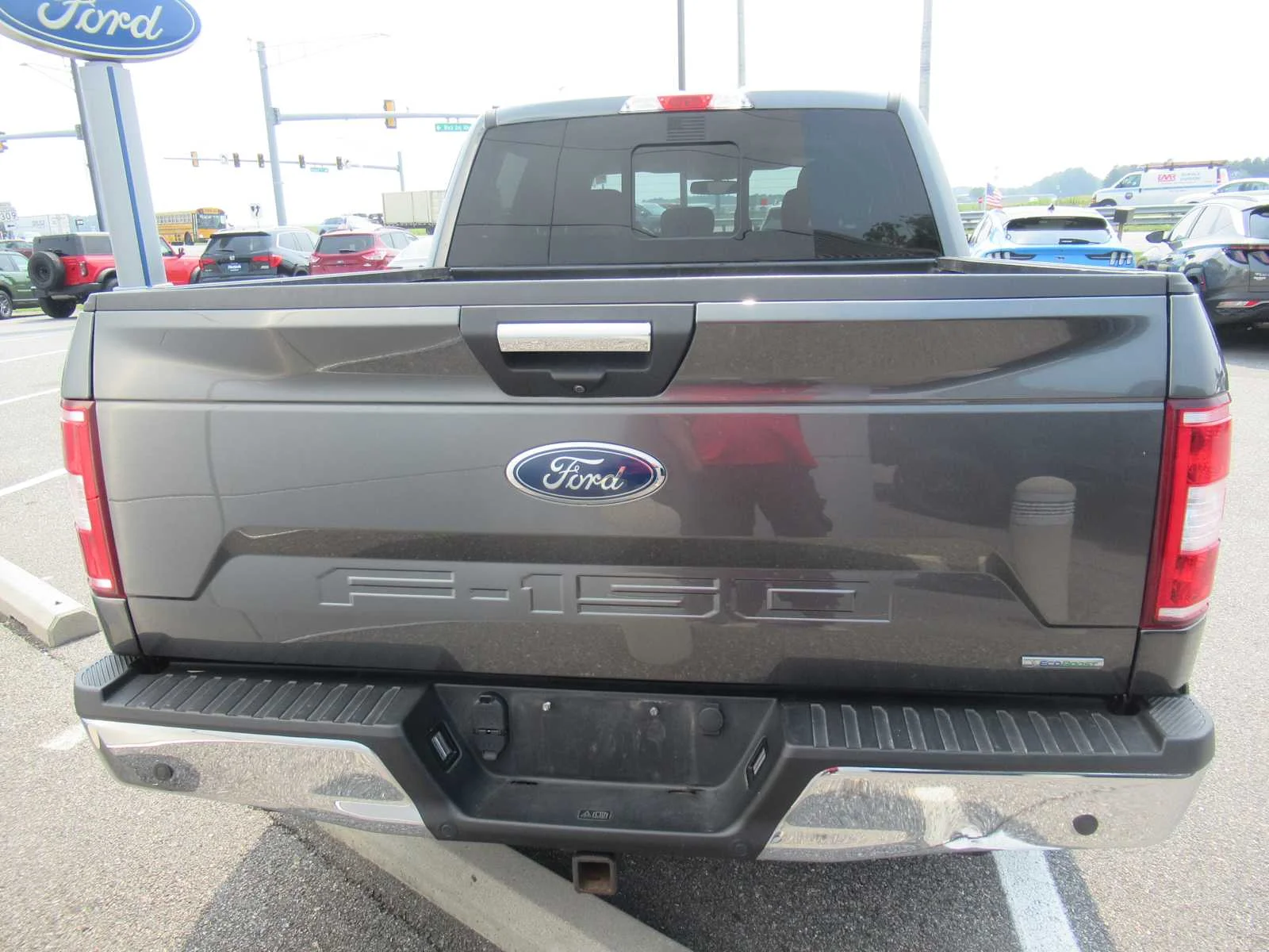 Used 2020 Magnetic Ford XLT image 6