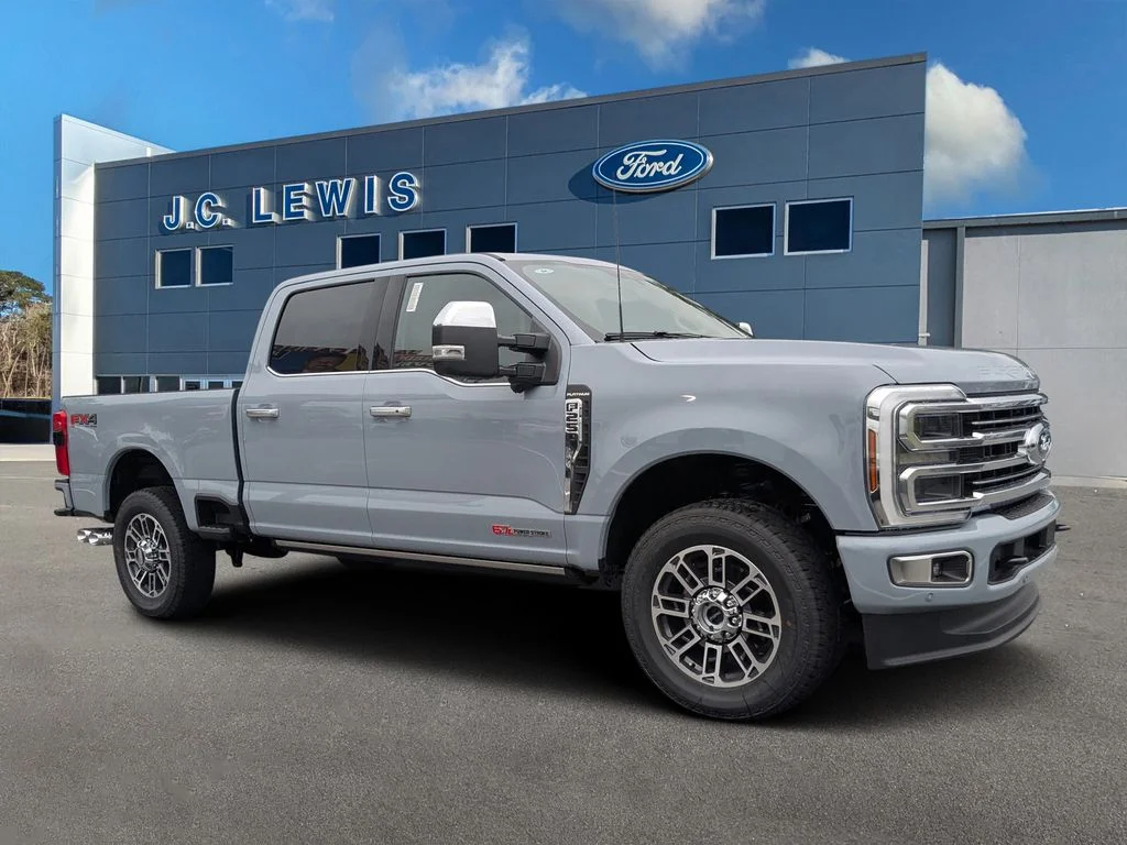 2026 Ford F-250 Platinum 4x4 Crew Cab 8' Box's photo