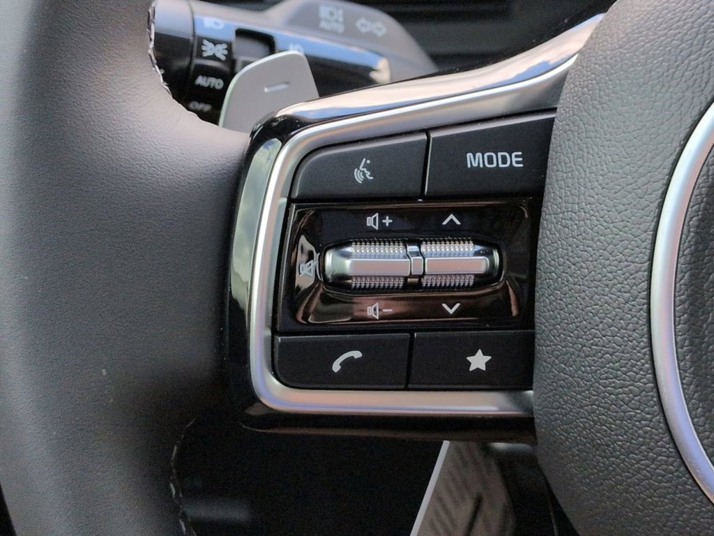 New 2026 Ceramic Silver Kia SX Prestige image 31