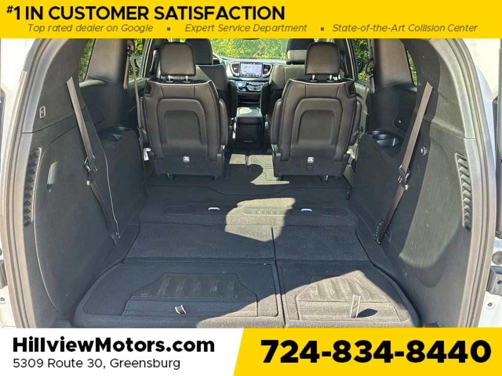 Used 2026 Bright White Clearcoat Chrysler Limited image 19