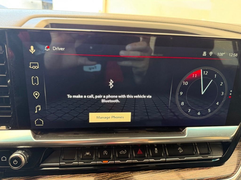 Used 2024 Onyx Black GMC Elevation image 48