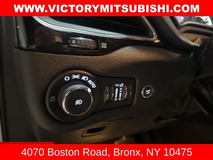 2023 Jeep Cherokee Altitude Lux - Photo 40