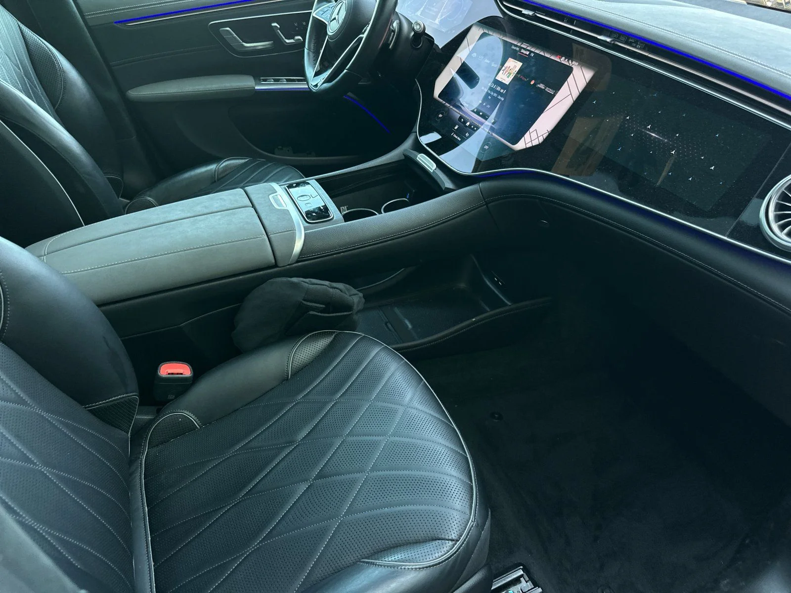 Used 2023 Obsidian Black Metallic Mercedes-Benz 580 image 15