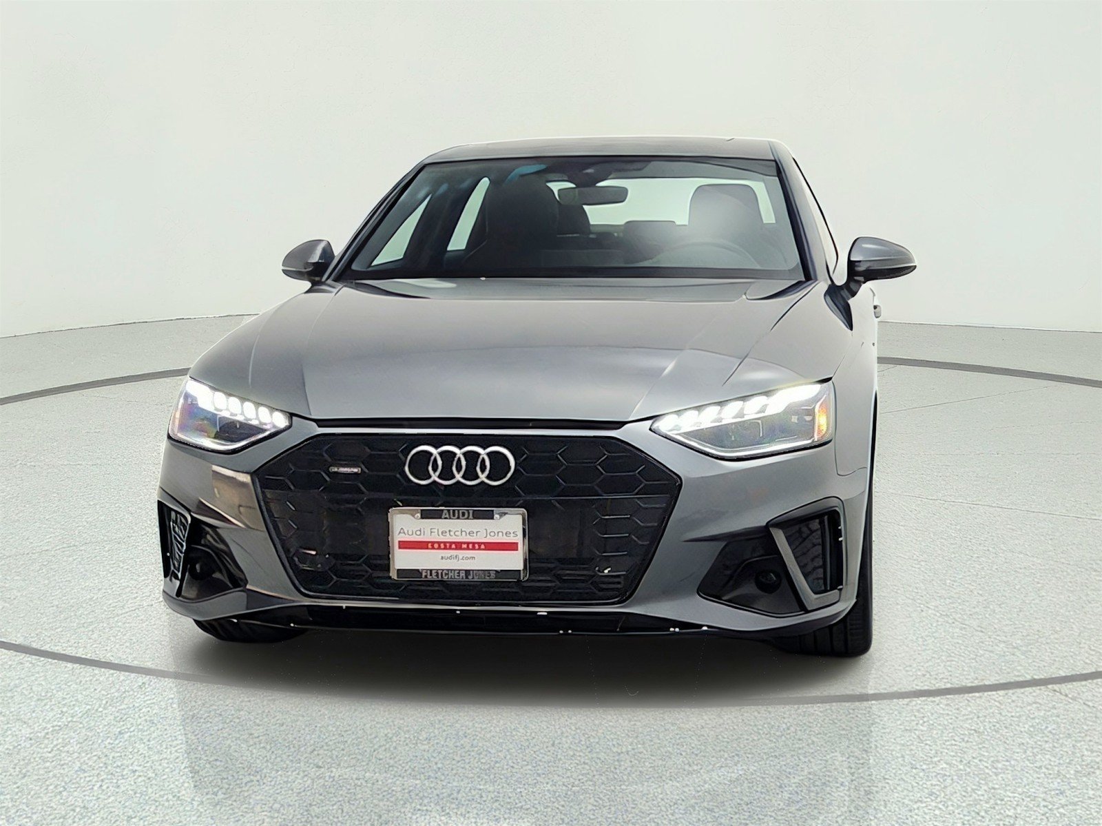 Used 2025 Daytona Gray Pearl Effect Audi S line Premium 45 TFSI quattro image 2