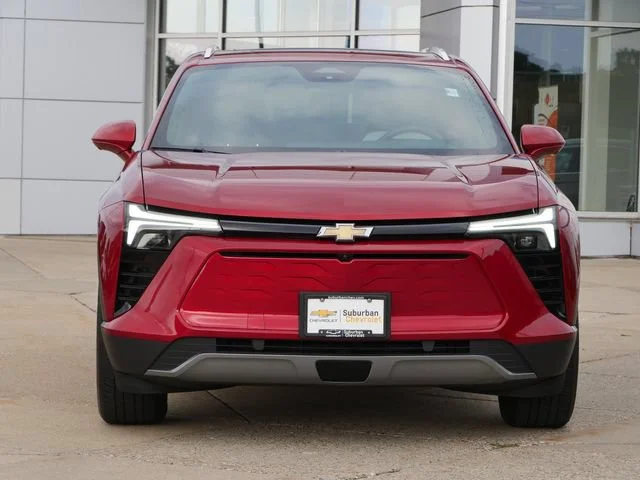 Used 2024 Chevrolet Blazer EV LT with VIN 3GNKDBRJ0RS256267 for sale in Eden Prairie, MN
