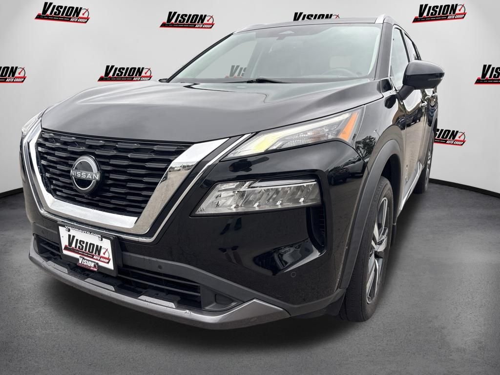 Used 2023 Black Nissan SL image 1