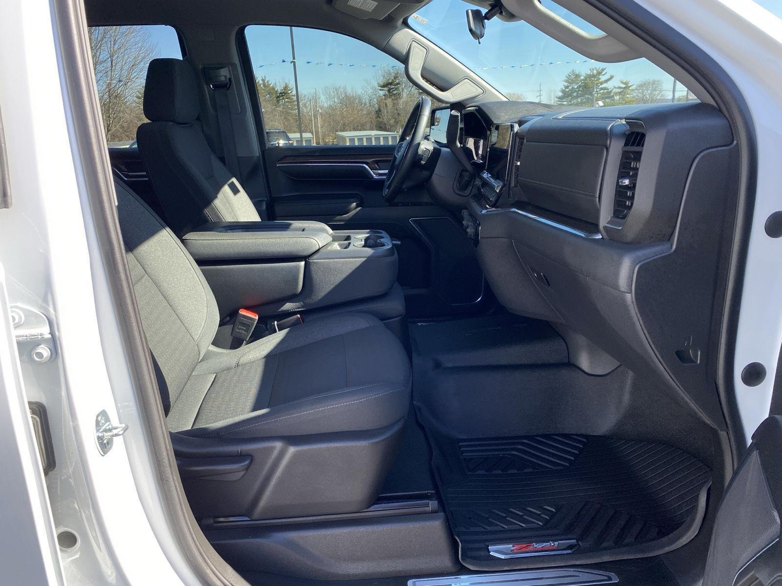 2023 Chevrolet Silverado 1500 LT Trail Boss - Photo 23