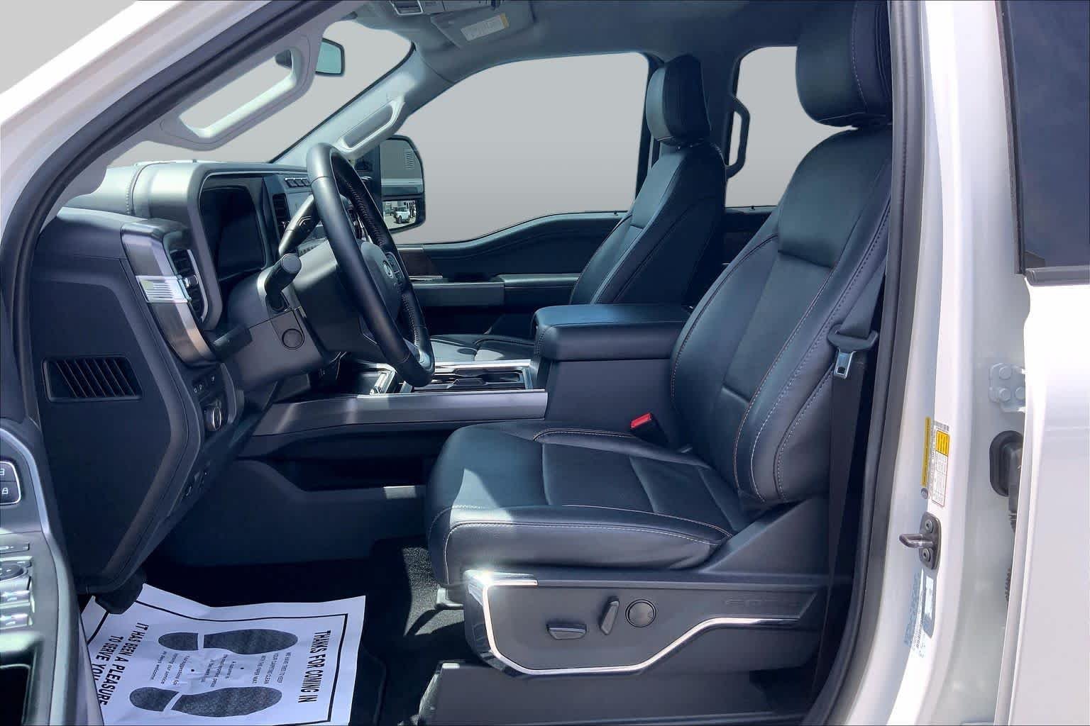 Used 2024 Star White Ford LARIAT image 8
