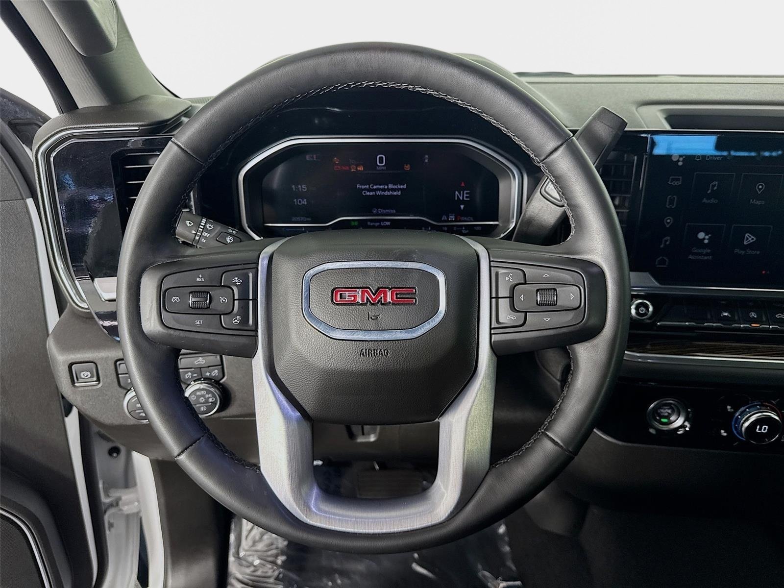 Used 2024 Summit White GMC Elevation image 12