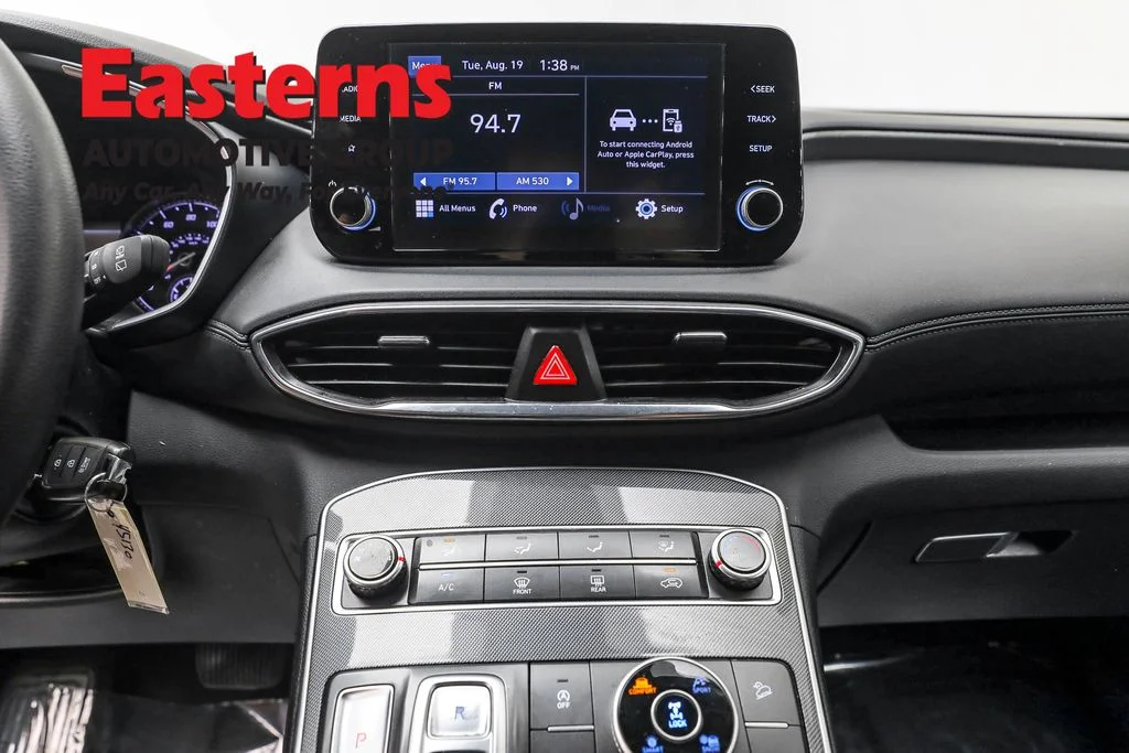Used 2022 Blue Hyundai SE image 12