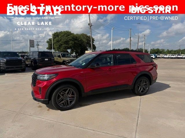 2025 Ford Explorer ST-LINE 4WD (PL535)'s photo