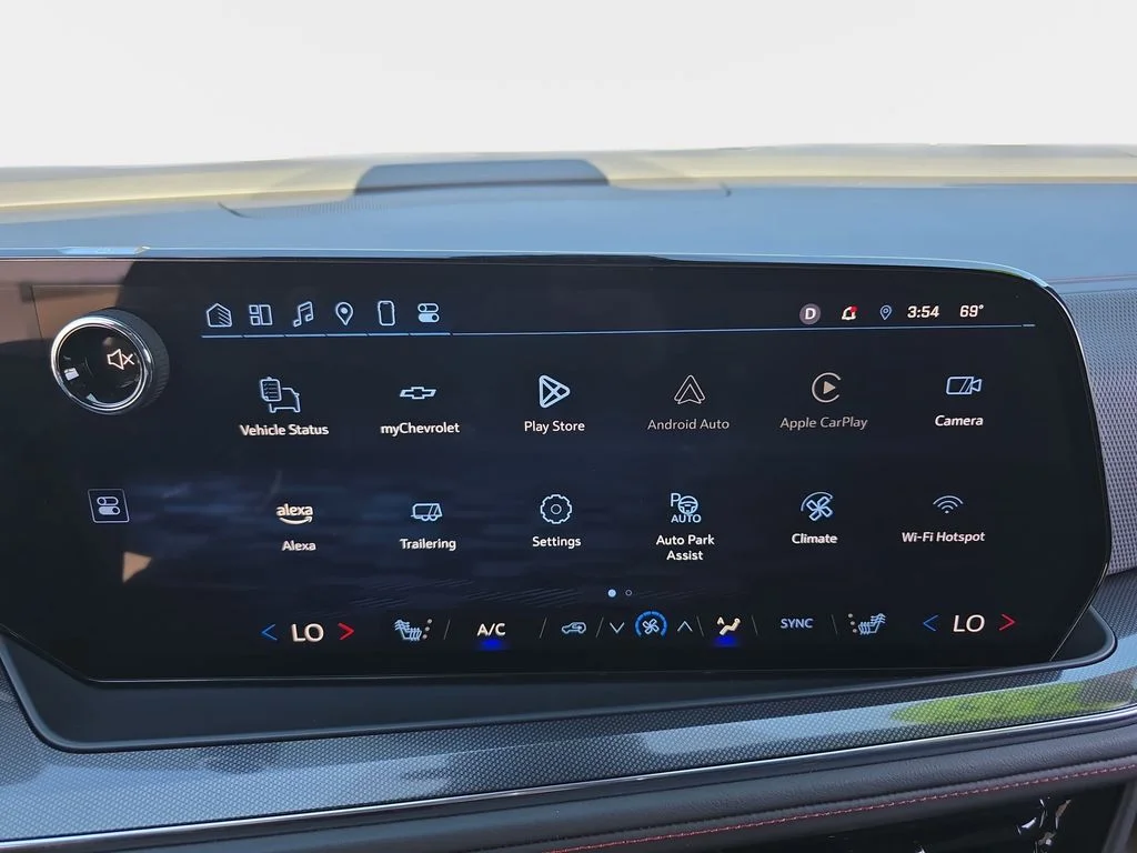Used 2025 Black Chevrolet RST image 25