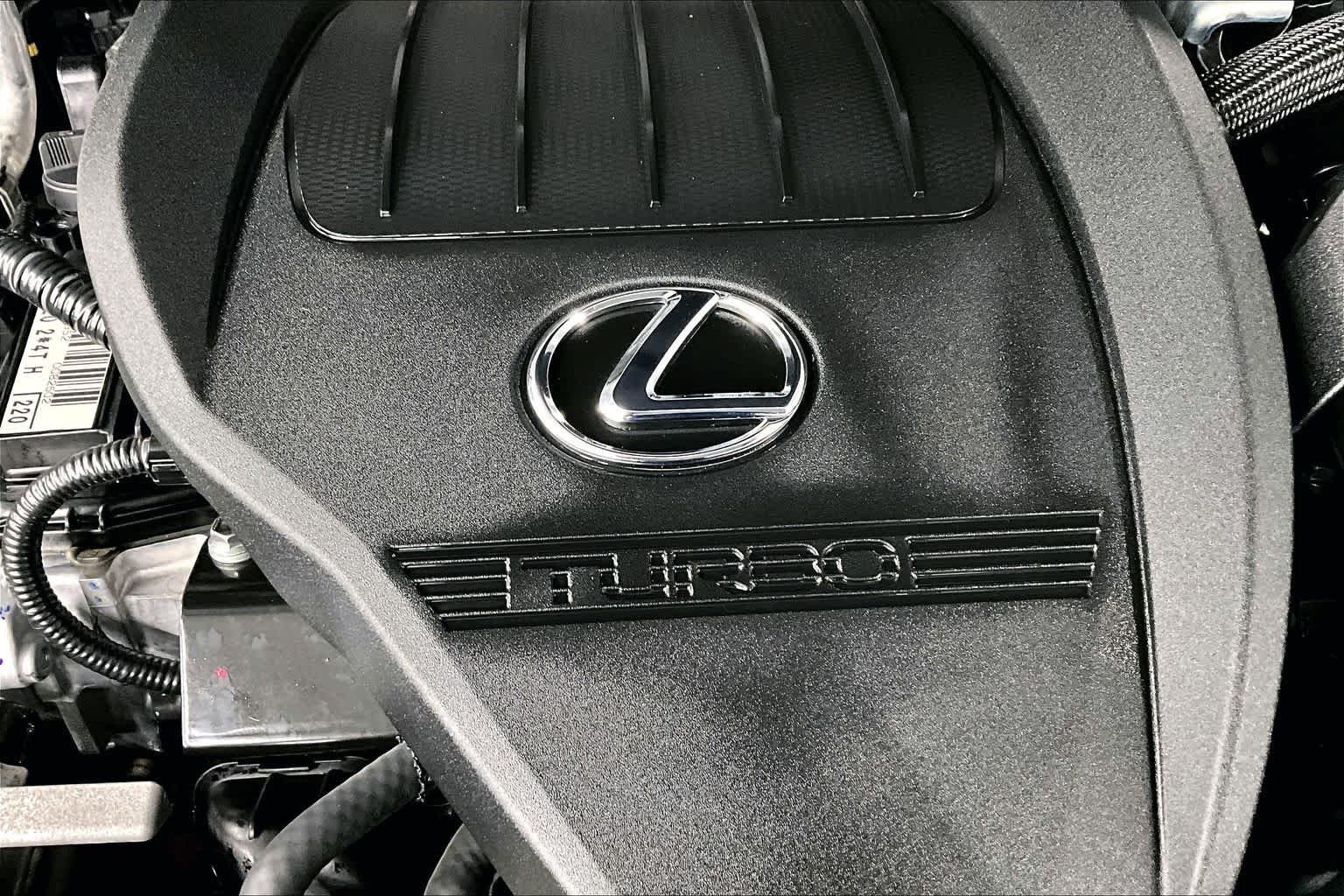 Used 2024 Ultra White Lexus F SPORT Performance image 33