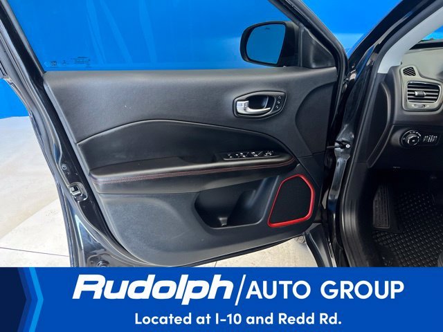 Used 2021 Black Jeep Trailhawk image 9