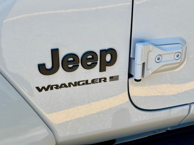 2025 Jeep Wrangler 4-Door Sahara - Photo 7