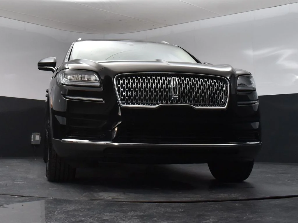 Used 2023 Black Lincoln Standard image 31