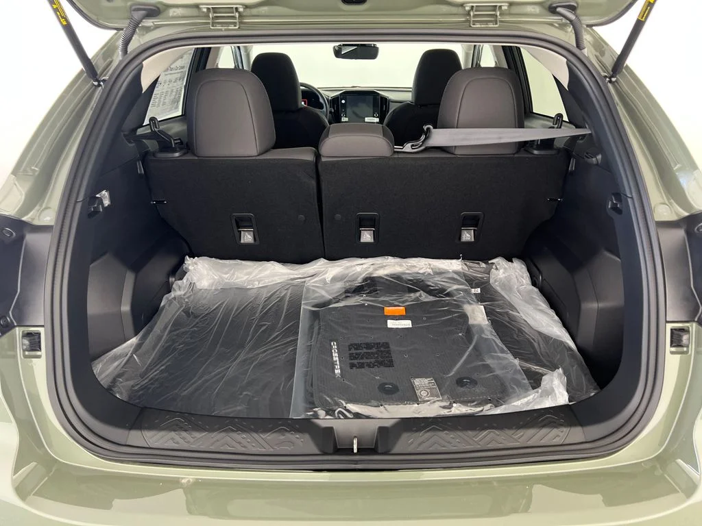 New 2026 ALPINE GREEN Subaru Premium image 25