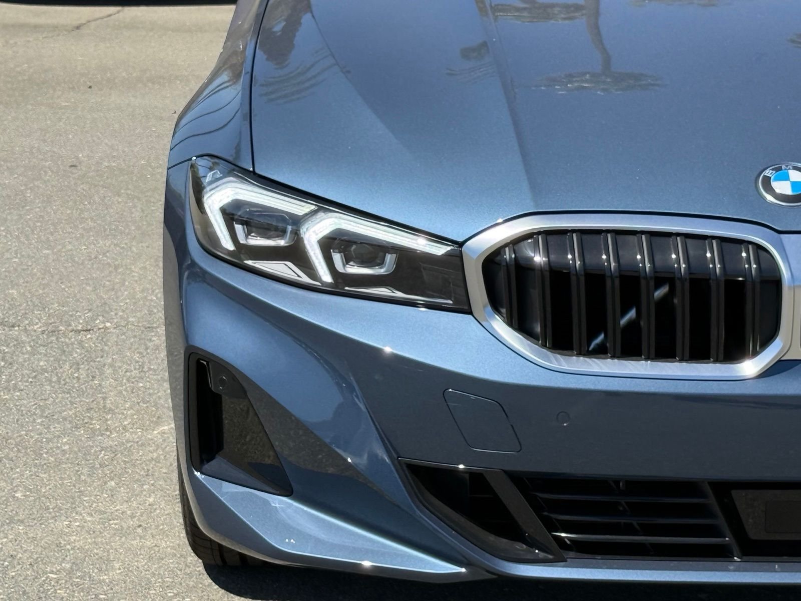 New 2026 Arctic Race Blue Metallic BMW 330i image 13