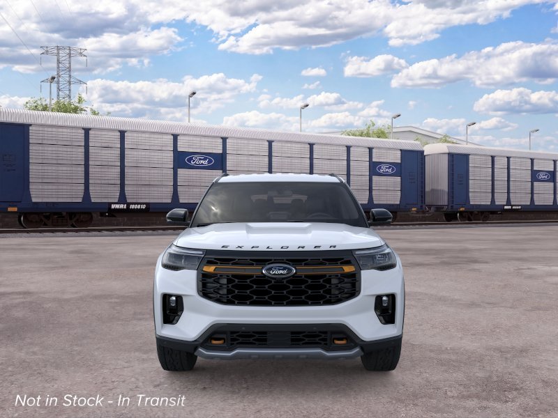 New 2026 Space White Metallic Ford Tremor® image 6