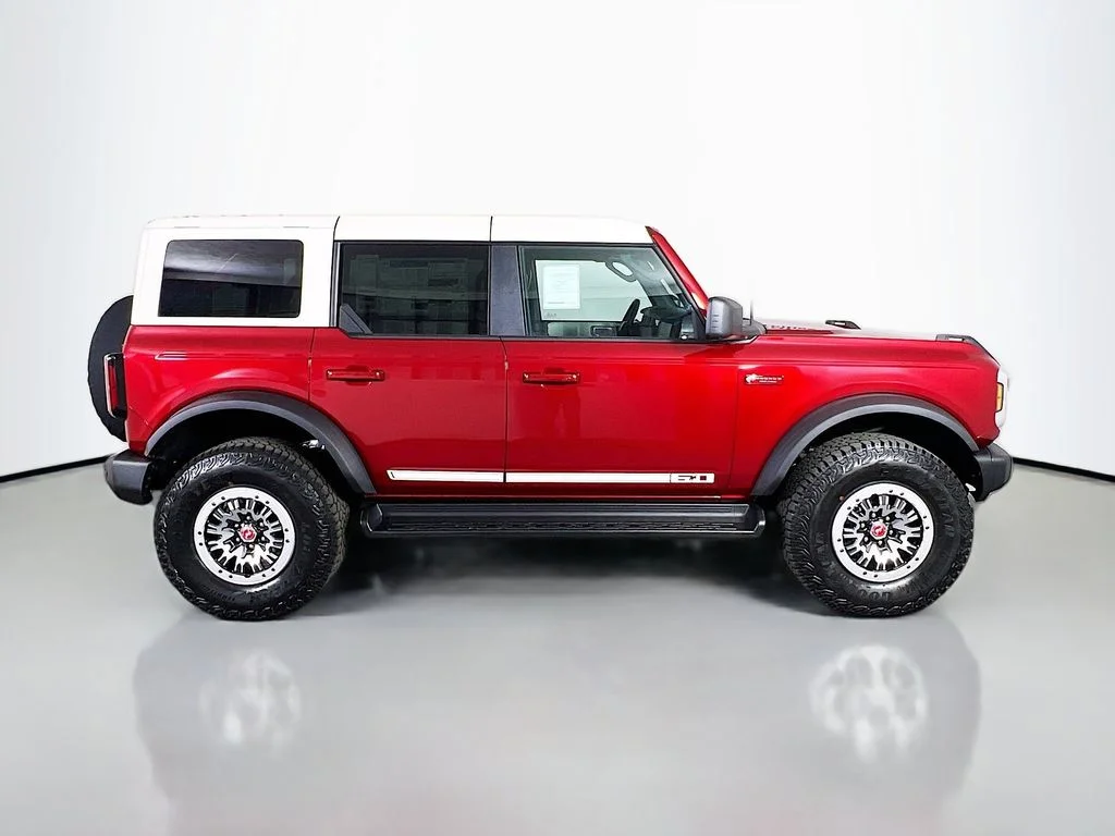 New 2026 Ruby Red Metallic Tinted Clearcoat Ford Outer Banks image 18