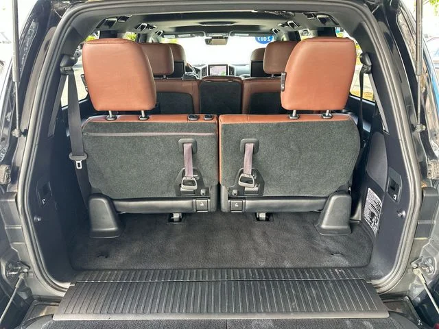 Used 2017 Black Toyota  image 27