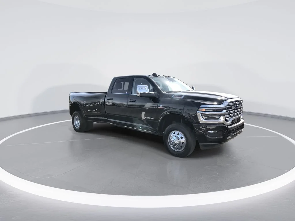 Used 2025 Black Ram Limited image 2