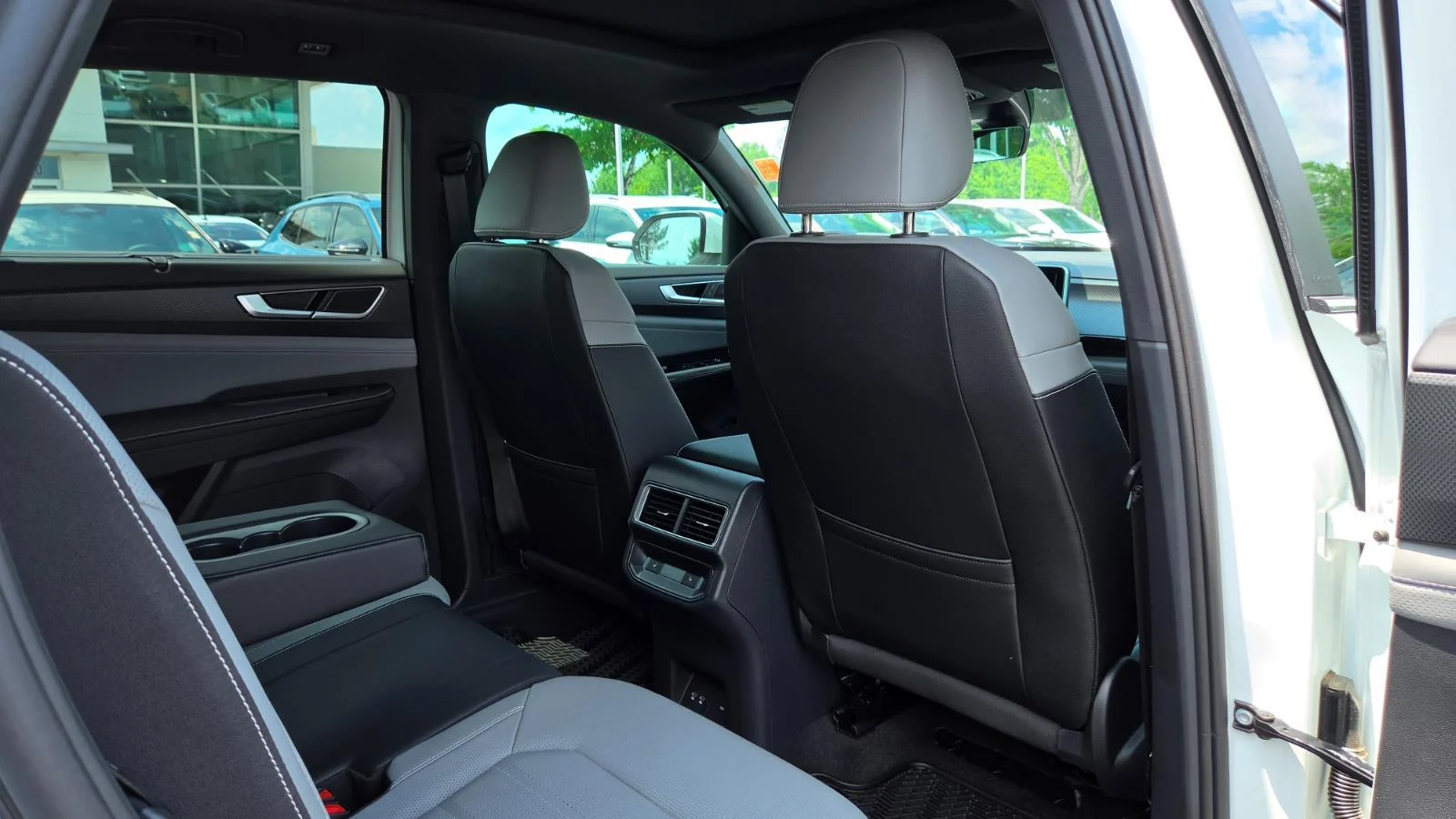 2026 Volkswagen Atlas Cross Sport SEL - Photo 51