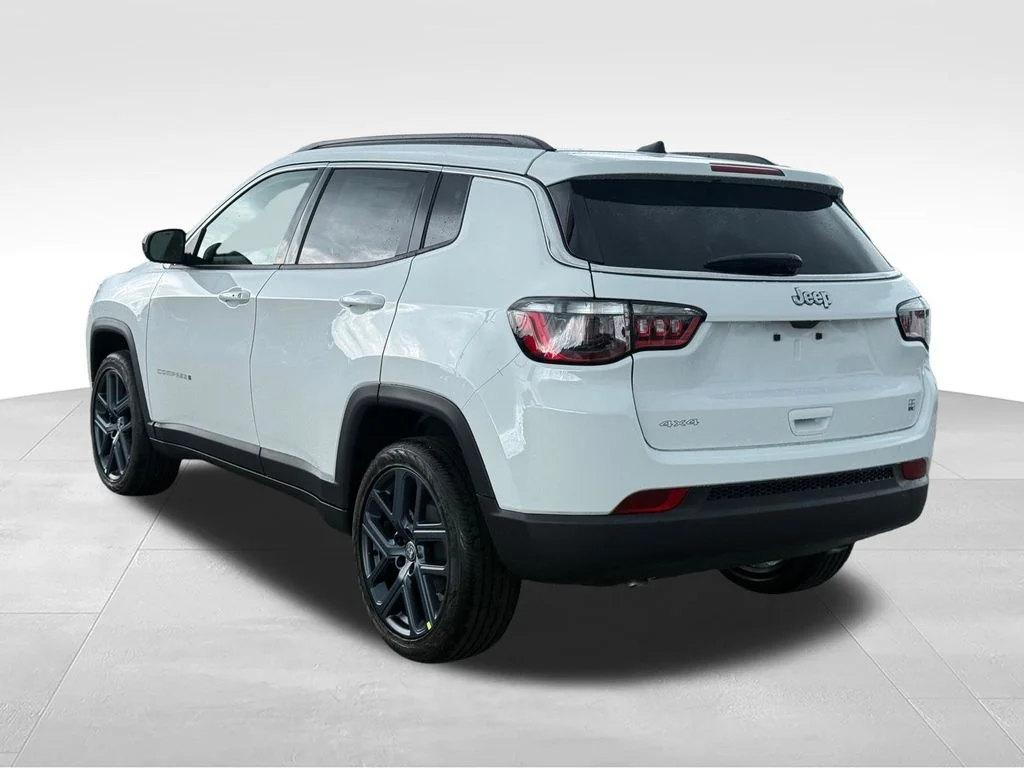 New 2026 Bright White Clearcoat Jeep  image 3