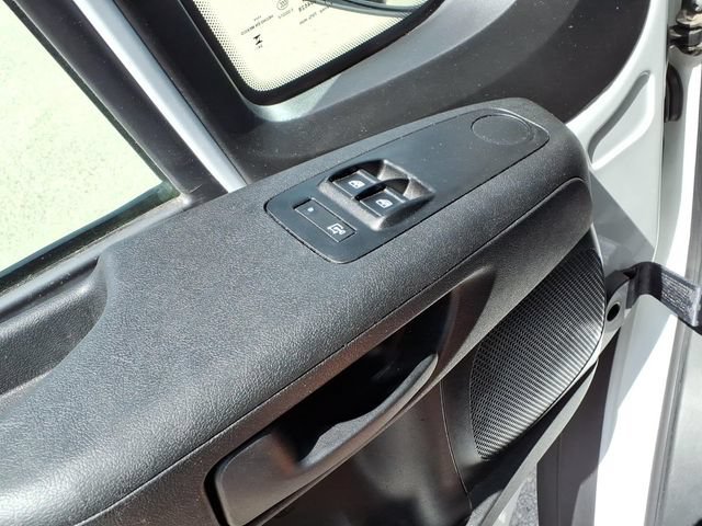 Used 2025  Ram Tradesman image 9