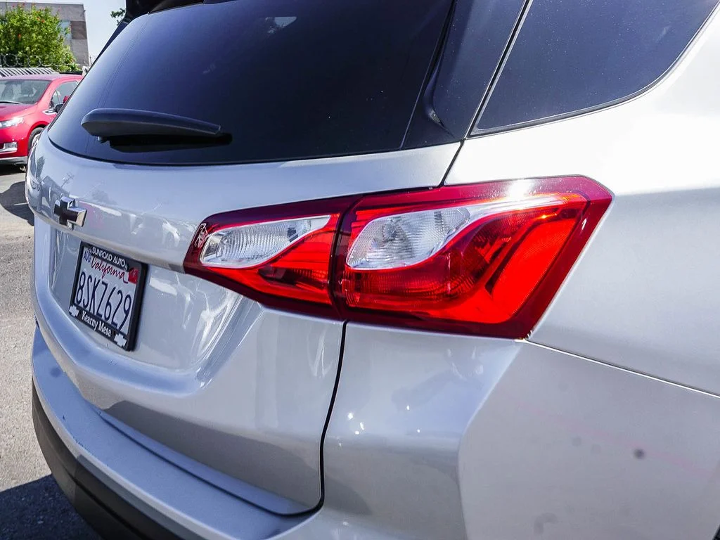Used 2020 Silver Chevrolet LS image 7