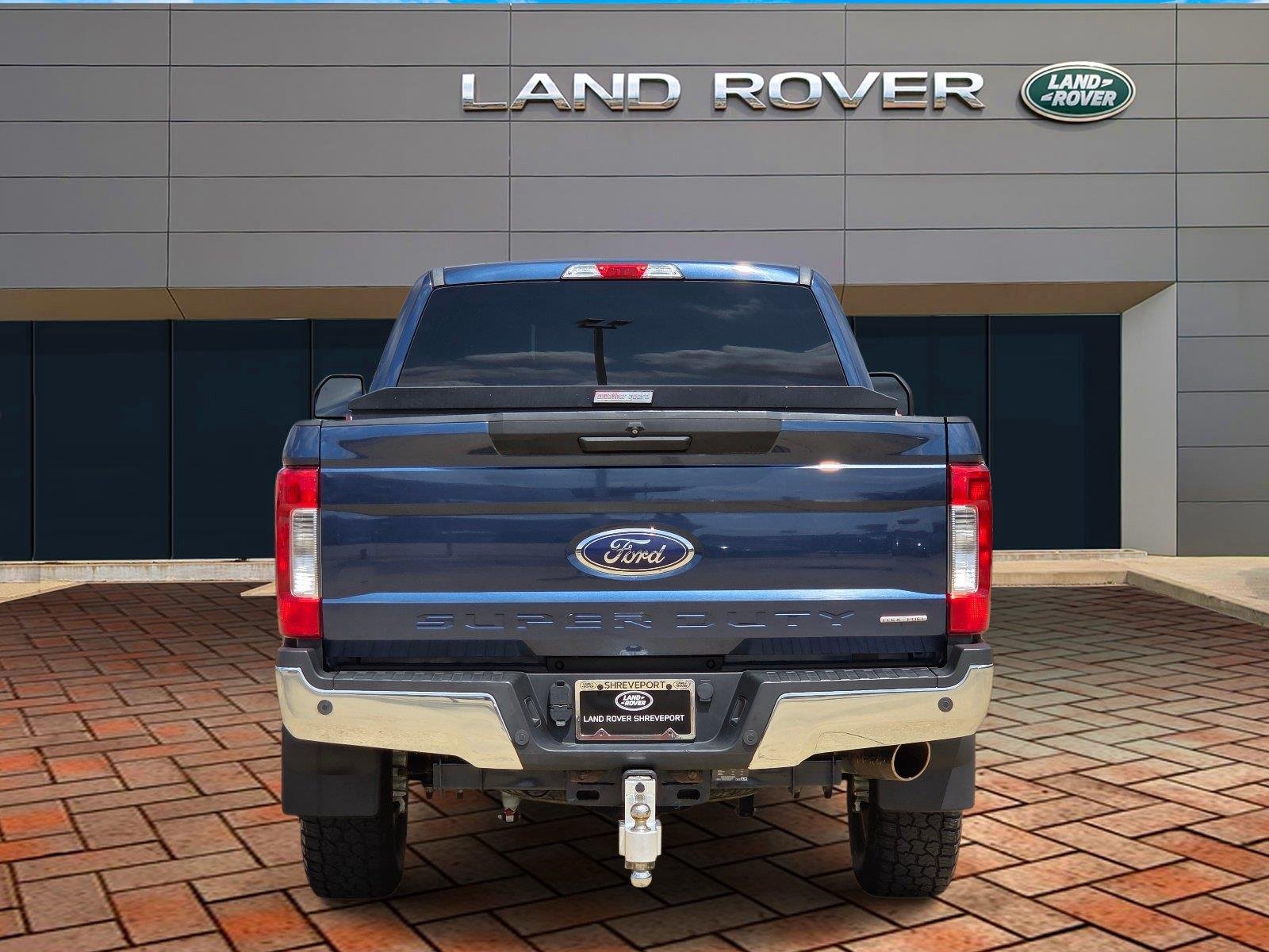 Used 2017 Blue Jeans Ford XLT image 5