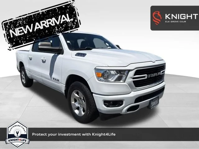 2019 RAM 1500 Big Horn/Lone Star 4x4 Crew Cab 5'7's photo