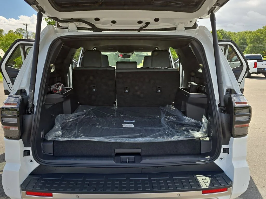2025 Toyota 4Runner Trailhunter - Photo 12