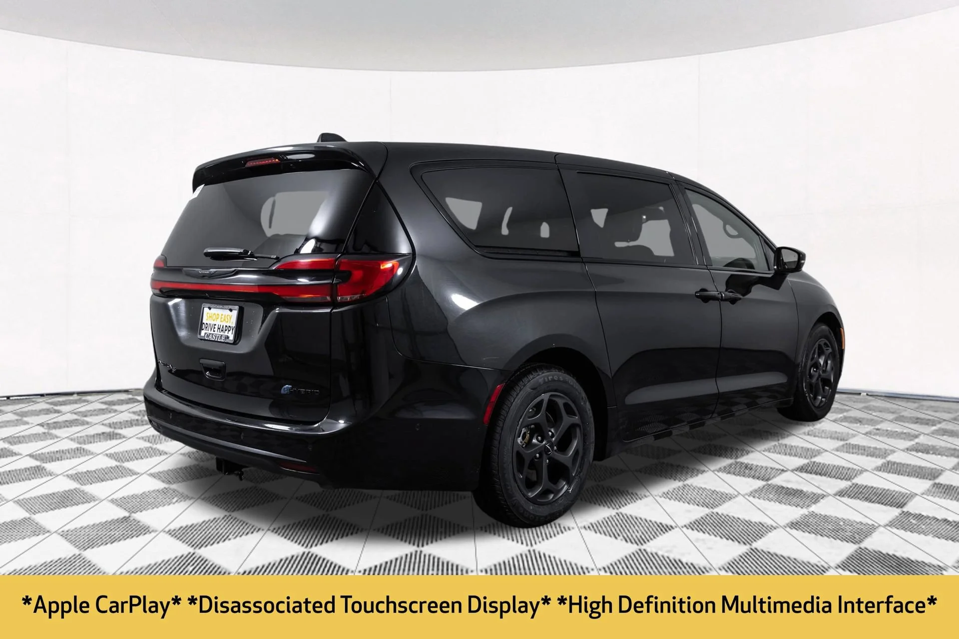 Used 2022 Black Chrysler Touring L image 24