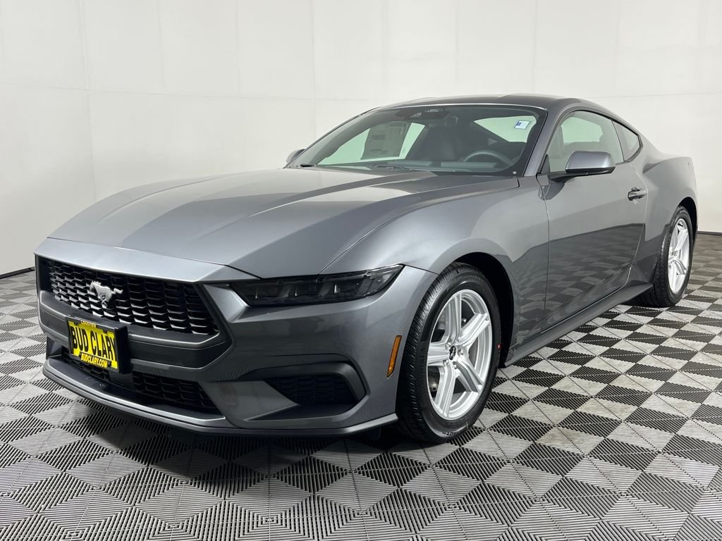 2026 Ford Mustang EcoBoost Fastback's photo