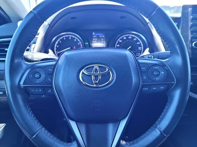 Used 2023 White Toyota SE image 25