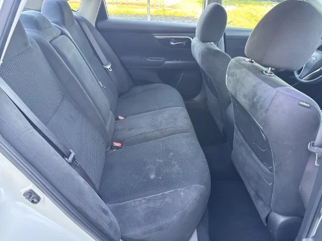 Used 2014 White Nissan 2.5 S image 11