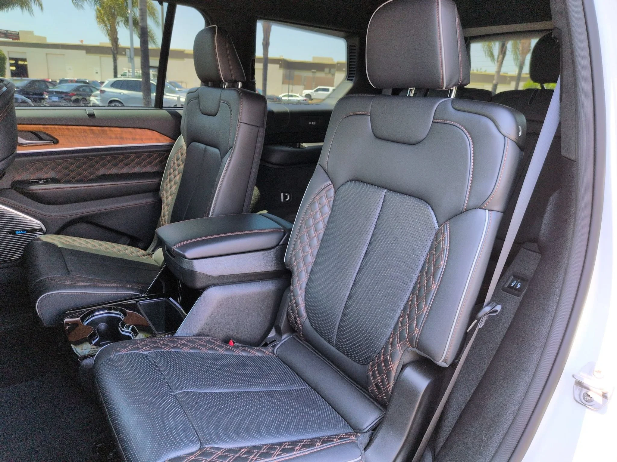 Used 2023 Bright White Clearcoat Jeep Summit Reserve image 29