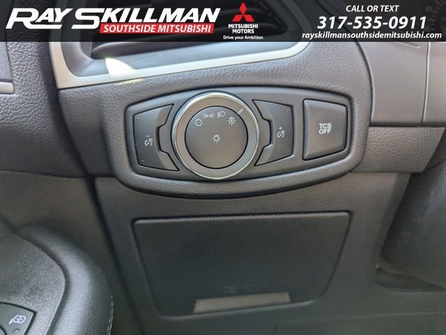 Used 2017 Blue Ford SE image 25