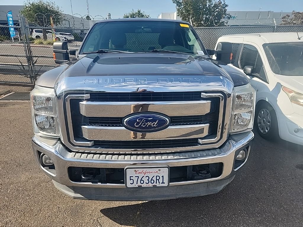 Used 2014 Gray Ford XLT image 2