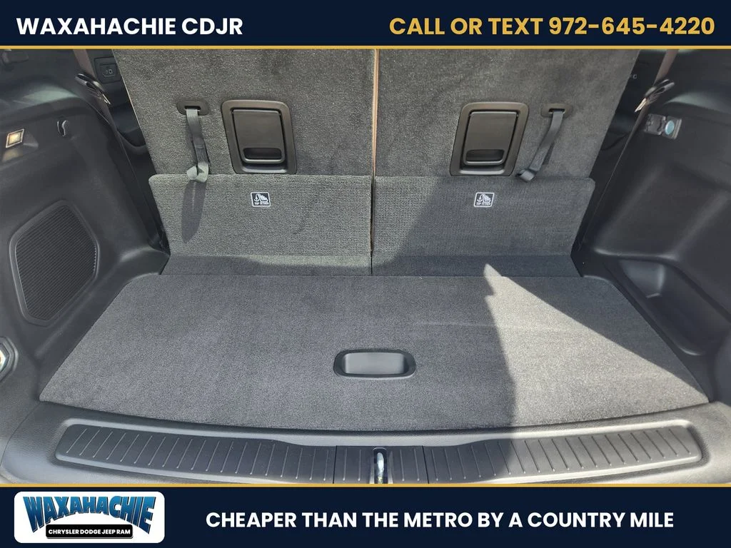 New 2026 Bright White Clear-Coat Exterior Paint Jeep Limited image 25