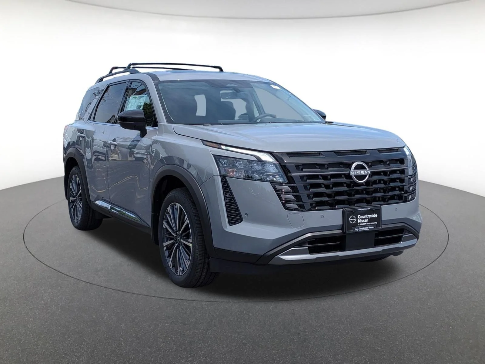 New 2026 Boulder Gray Pearl Nissan Platinum image 4