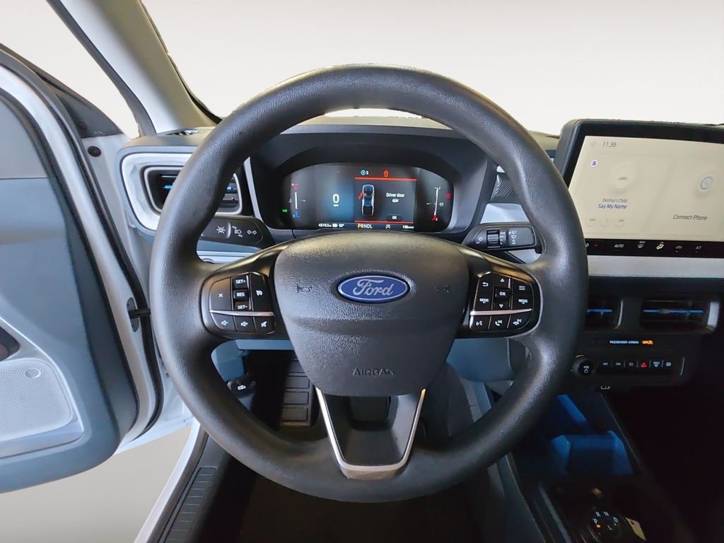 Used 2025 White Ford XLT image 13