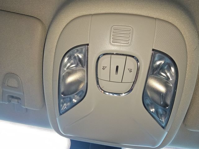 Used 2022 Blue Jeep Limited image 20