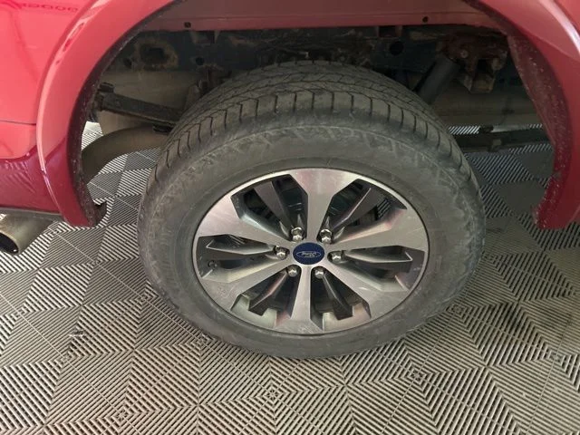 Used 2016 Ruby Red Metallic Ford Lariat image 39