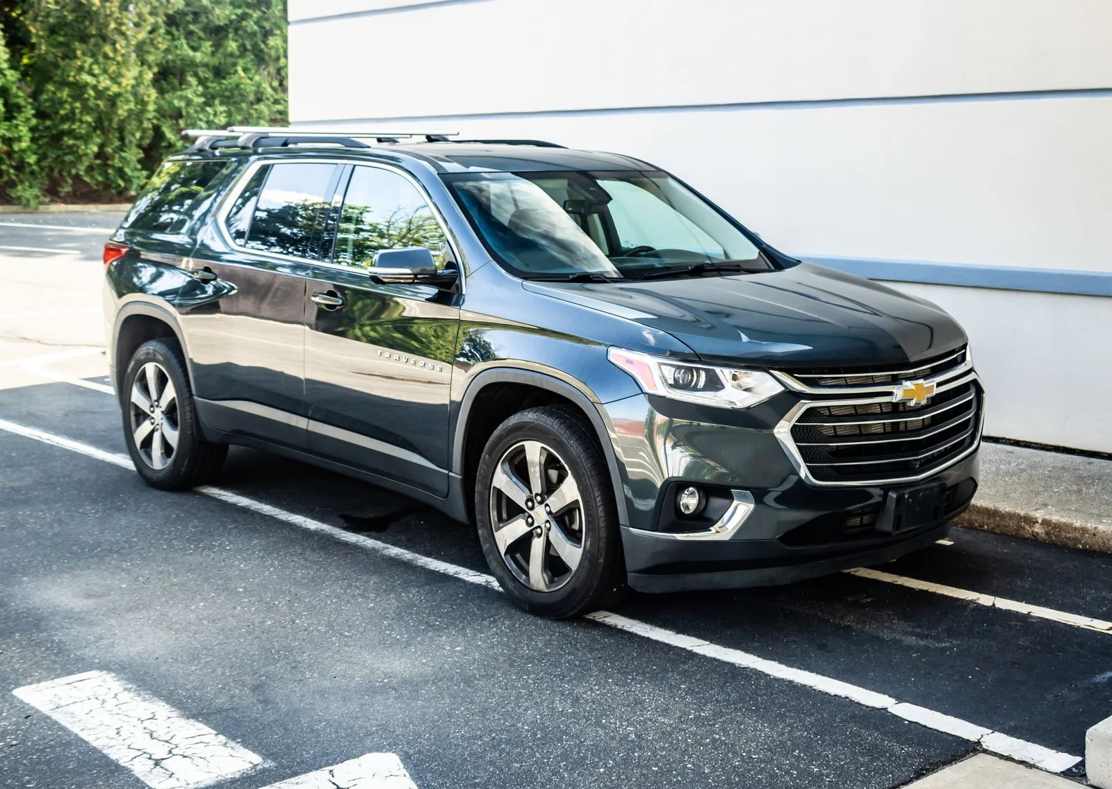 Used 2020 Gray Chevrolet 3LT image 10