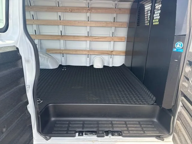 Used 2025 Summit White Chevrolet WT image 29