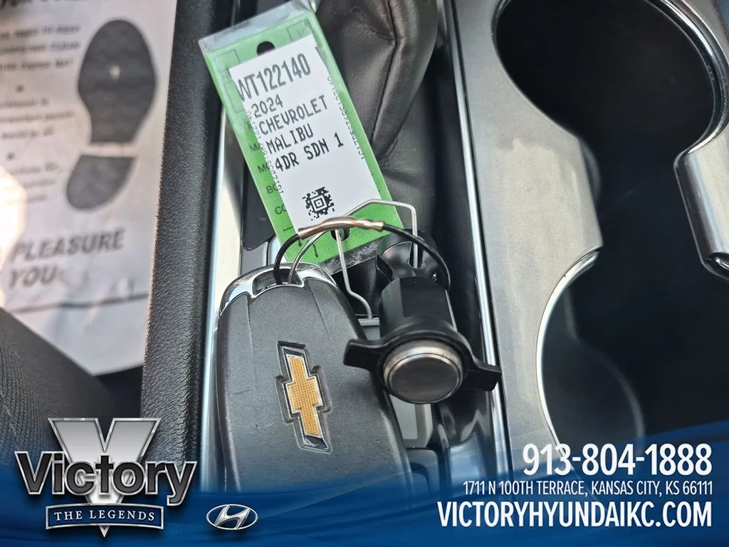Used 2024 Gray Chevrolet LT image 28