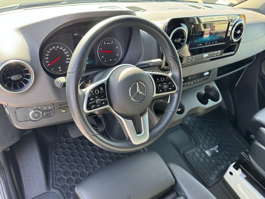 Used 2023 White Mercedes-Benz TIFFIN GH1-AB image 34